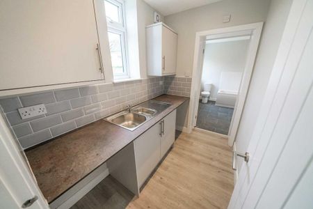 3 bedroom chalet to rent - Photo 2