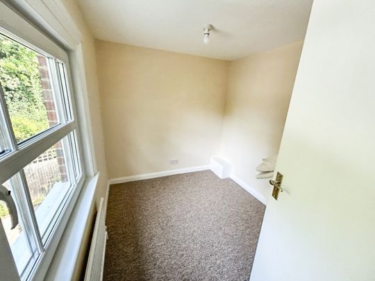 4 bedroom House To Let - Photo 1