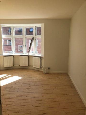 Indbydende lejlighed med lys og charme i Aalborg - Photo 5