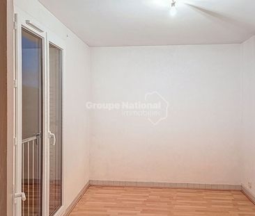 Appartement T3 avec balcon situé sur Bourg Saint Andéol, - Photo 5