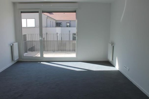 APPARTEMENT F2 - 42,66 m² OSNY - 2 pièce(s) - 42.66 m2 - Photo 1