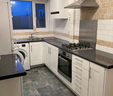 3 Bed Semi-Detached House, Sydney Road, NG8 - Photo 3