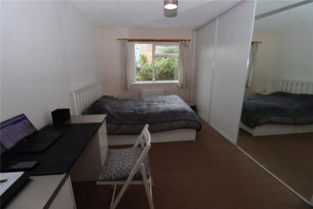 2 bedroom bungalow to rent - Photo 3