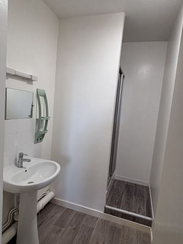 Location Appartement 2 pièces 39m² - Photo 5