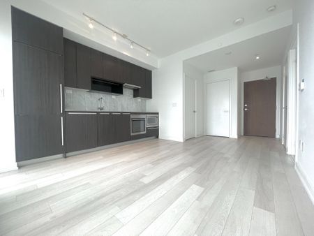 For Lease - 115 Mcmahon Drive Unit# 2307, Toronto, Ontario - Photo 3