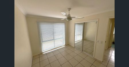 FAMILY HOME IN A QUIET POCKET OF THE GAP - Photo 4