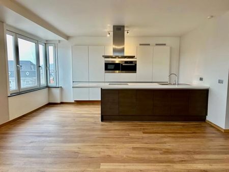 Appartement te huur - Foto 2