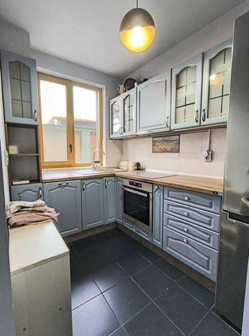 13 Septembrie- Tudor Vladimirescu -Piata Chirigiu - Fotografie 4