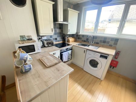 1 bed semi-detached house to rent in Higher Street, Brixham, TQ5 - Photo 4