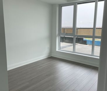 For Lease - 60 George Butchart Drive Unit# 404, Toronto, Ontario - Photo 2