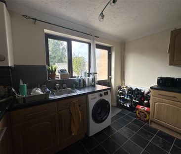 2 bedroom terraced house to rent - Photo 4