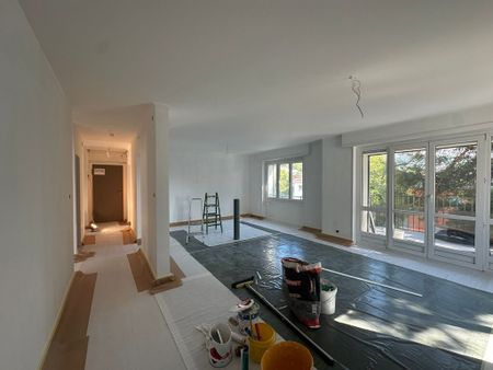 Appartements complétement renovés de 4.5 pcs dans un quartier calme - Photo 5