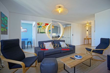 Location Appartement 4 pièces 79m² - Photo 2