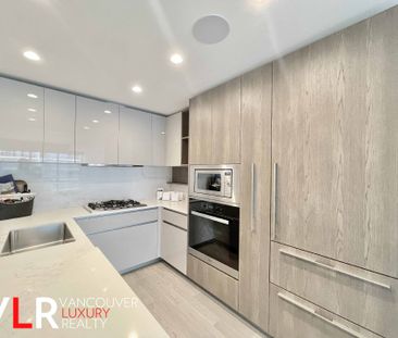 Condo in Richmond, BC - Photo 2