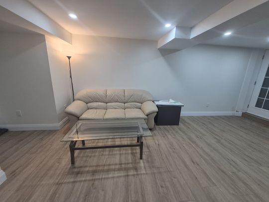 For Lease - 1390 Conliffe Court Unit# Legal Basement Unit, Mississauga, Ontario - Photo 1