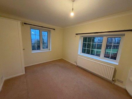 5 bedroom detached house to rent - Photo 5