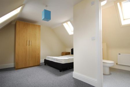 4 bedroom house to rent - Photo 3