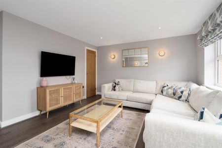 3 bed semi-detached house to rent in Liveridge Close, Henley-In-Arden, B95 - Photo 5