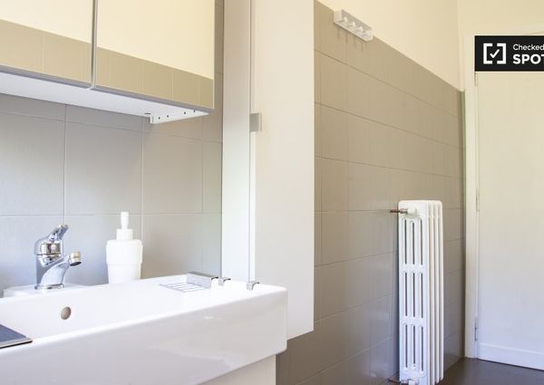 Mieszkanie na wynajem - 80 m² - 3 pokoje Roma Lacjum