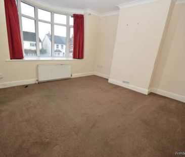 2 bedroom property to rent in Chertsey - Photo 5