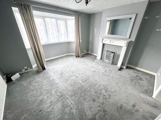3 bedroom apartment to rent - Photo 1