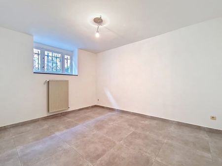 Appartement te huur - Foto 2