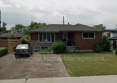 $1,895 / 3 br / 1 ba / A Charming and Inviting Apartment located in Hamilton - Photo 4