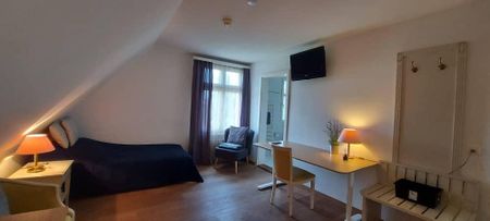 1 Zimmer, 2. Stock - Photo 2