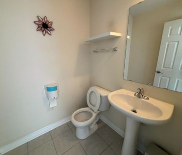 For Lease - 88 Grand Trunk Avenue, Vaughan, Ontario - Photo 1