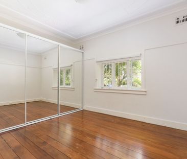 2 / 2A Strickland Street - Photo 4