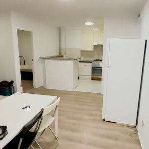 2-26 Wattle Crescent, Sydney - Photo 2