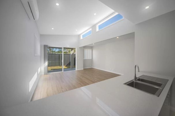 Waiting for You - Photo 1