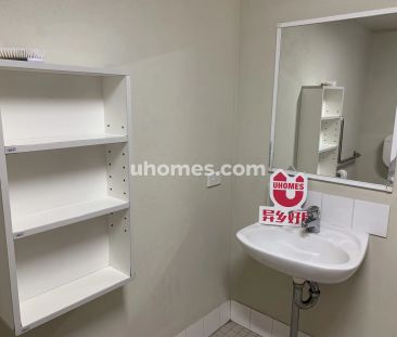 6 Bedroom Apartment - Photo 1