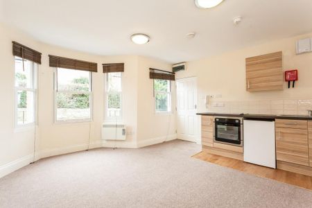 Studio to rent - Photo 3