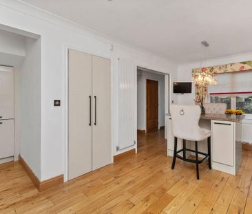 4 bedroom detached house to rent - Photo 5