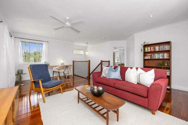 BEAUTIFUL CHARACTER HOME IN DESIREABLE LOCATION - Photo 1