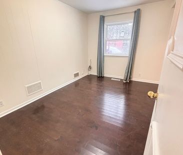 For Lease - 27 Arrowflight Drive, Markham, Ontario - Photo 3