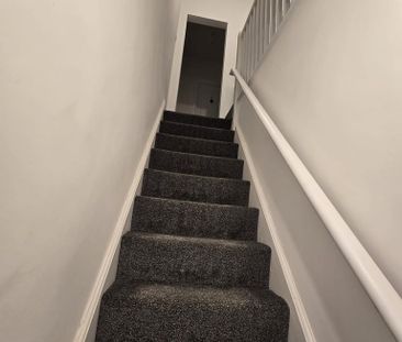 4 bedroom house of multiple occupation to rent - Photo 4