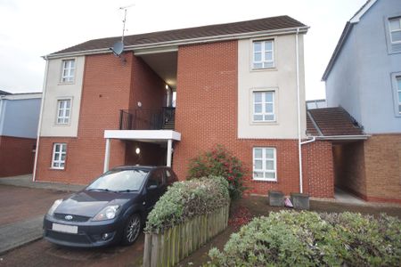 1 bedroom Apartment to let - Photo 5