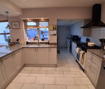 Cheddon Road, Taunton, Somerset, TA2 - Photo 6