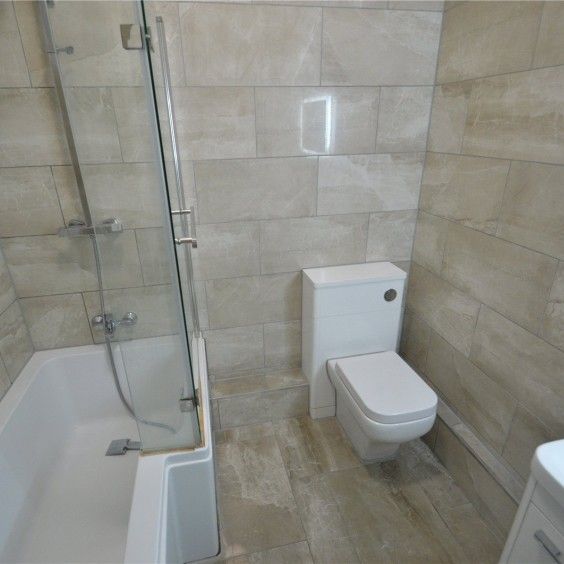 125 High Street, Berkshire, Slough,SL1 - Photo 1