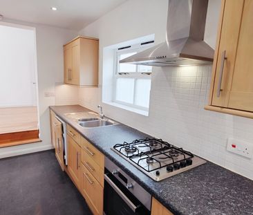 One Bedroom Flat for Rent in Burgess Hill - Photo 6