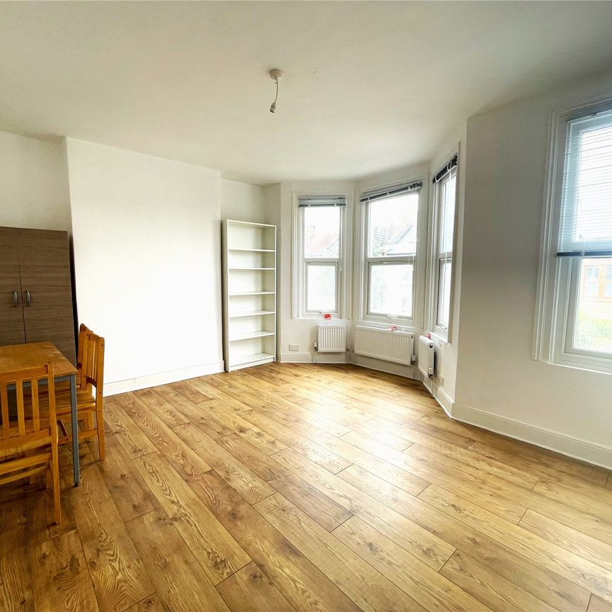 Kimberley Gardens, N4, London - Photo 1