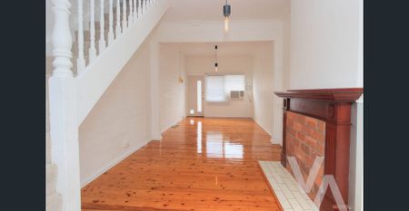 Your Next Move. - Photo 2