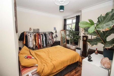 Leigham Court Drive, Leigh On Sea, Essex, SS9 - Photo 4