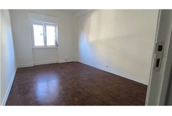Apartamento T3 em Lisboa