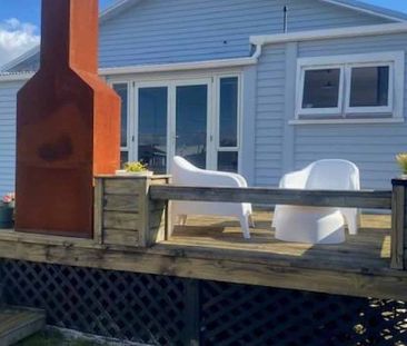 3 BEDROOM (PLUS SMALL OFFICE), 1 BATHROOM FAMILY HOME IN A GREAT LO... - Photo 4