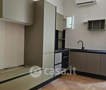 Bilocale in Affitto in Via Lombardia 44 a Roma - Foto 3
