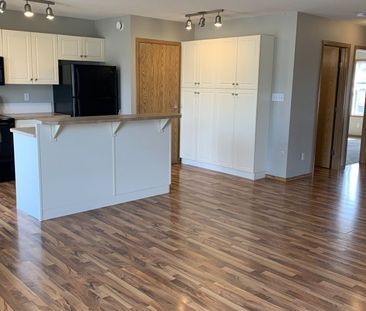 37 20 Jacobs Close - Photo 2