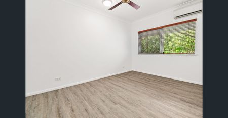 Modern and Convenient Living in the Heart of Manoora - Photo 3